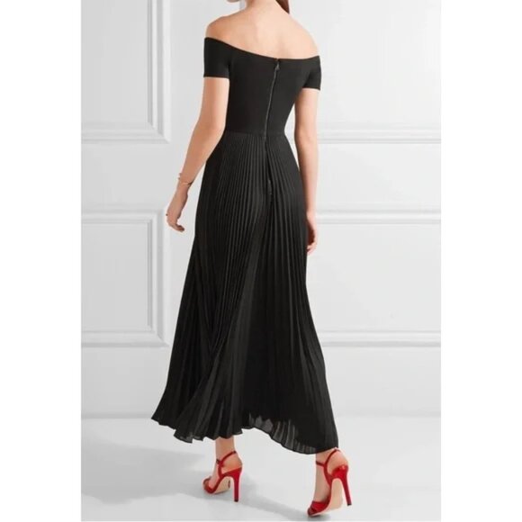 Alice + Olivia Black Off-Shoulder Midi Dress - Picture 3 of 13